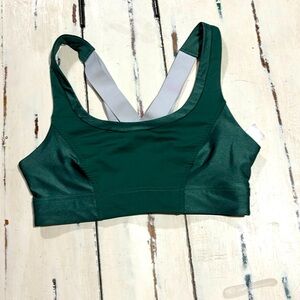 Fabletics Paige low impact sports bra